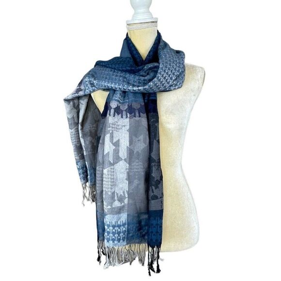 Unisex Multicolored Plaid Acrylic Fringe Scarf  33” x 28” Cotton/Viscose - Picture 3 of 15